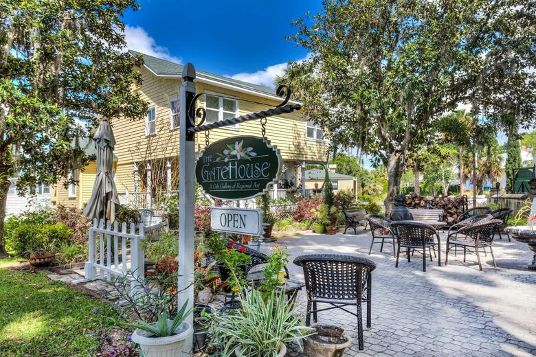 Hotel Lakeside Inn