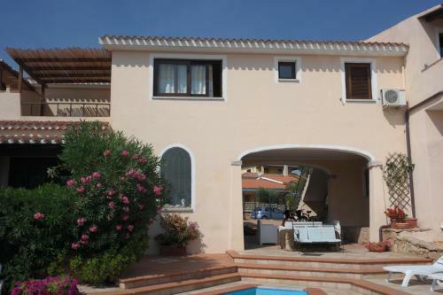 Apartamento Sardinia Blu Residence