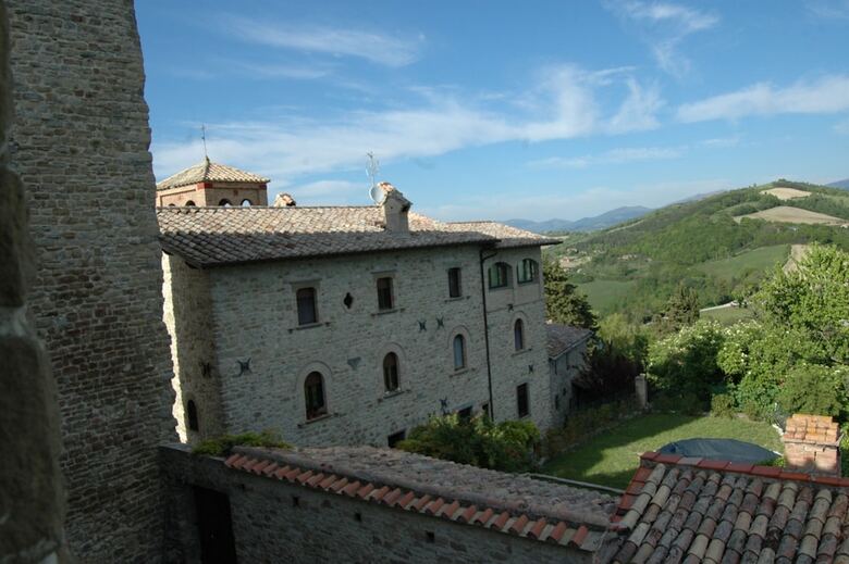 Agroturismo Castello Di Giomici