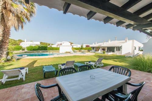 Casa N� 4 (letra P) Complejo Binisafua