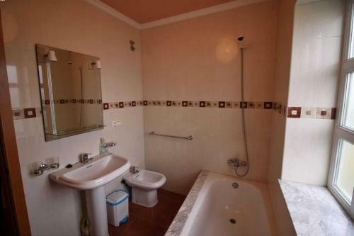 Apartamento Pisos Bu�o