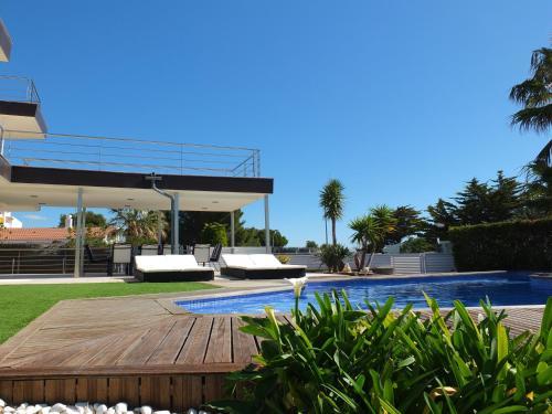 Villa Almadrava