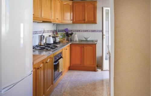 Three-bedroom House In Camposol