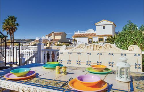 Three-bedroom House In Camposol