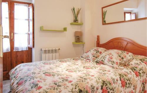 Three-bedroom Holiday Home In Cabrales