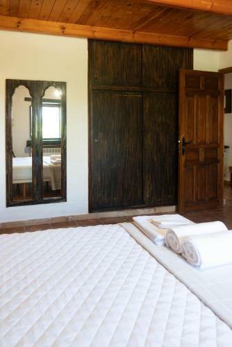 Cases Rurals De Sant Grau