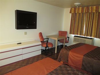 Motel Claremont Lodge