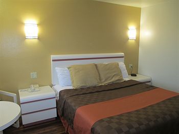 Motel Claremont Lodge