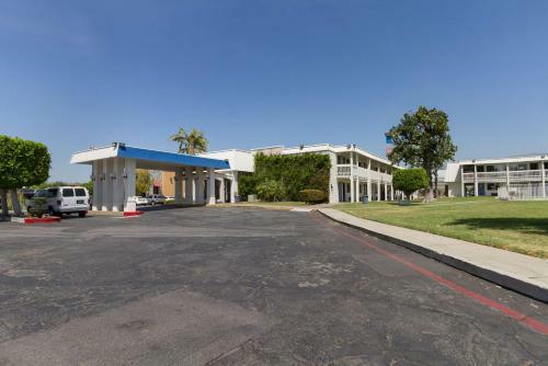 Hotel Claremont And Tennis Club