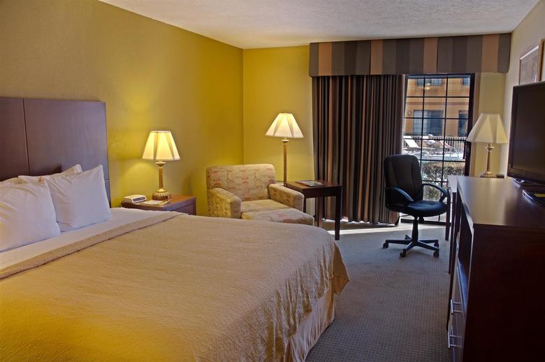 Hotel Best Western Green Valley Inn