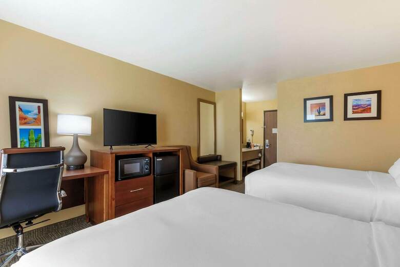 Hotel Green Valley Comfort Inn