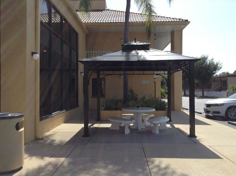 Hotel Howard Johnson - Port Richey