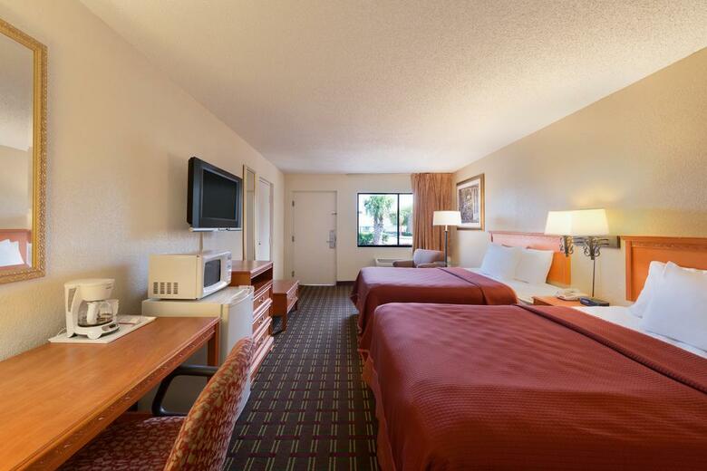 Hotel Howard Johnson - Port Richey