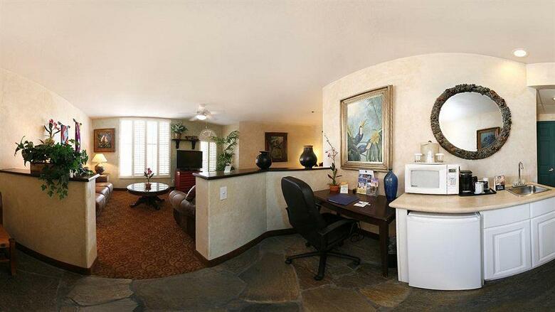 Best Western Plus Posada Royale Hotel & Suites