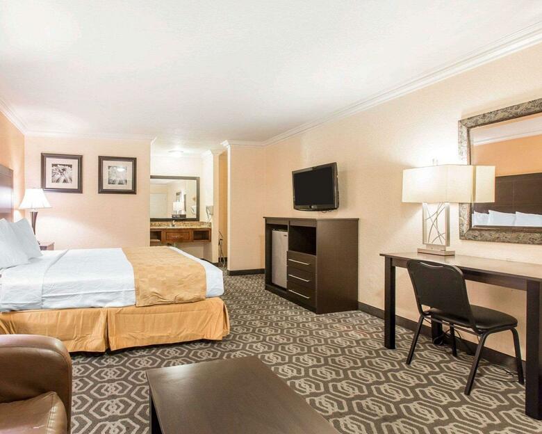 Hotel Rodeway Inn & Suites Colton