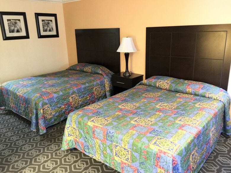 Hotel Rodeway Inn & Suites Colton