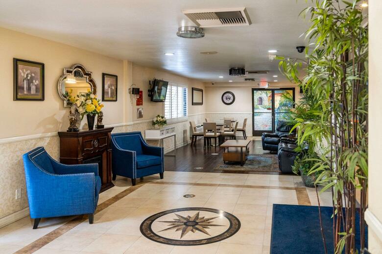 Hotel Rodeway Inn & Suites Colton