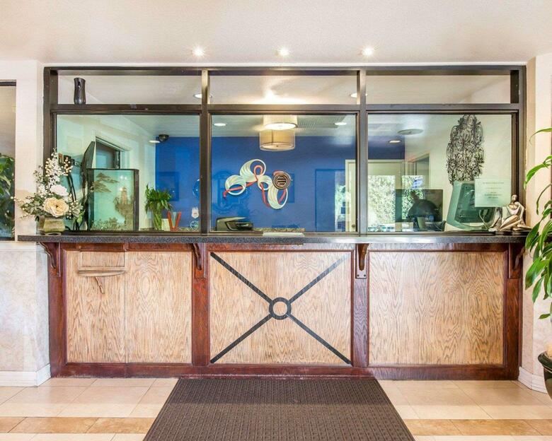 Hotel Rodeway Inn & Suites Colton