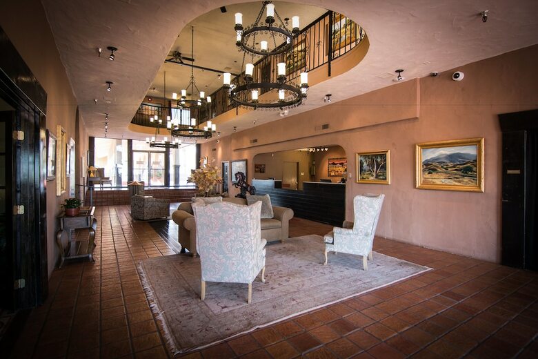 Hotel Mission De Oro