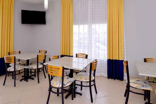 Motel Americas Best Value Inn - Monroeville