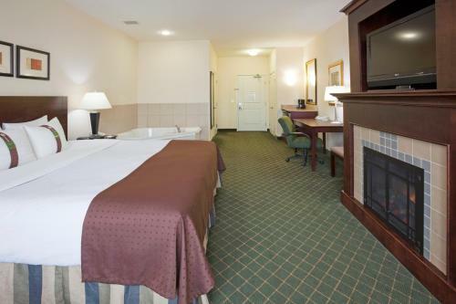 Holiday Inn Conference Center Marshfield, An Ihg Hotel