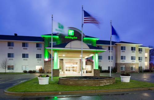 Holiday Inn Conference Center Marshfield, An Ihg Hotel