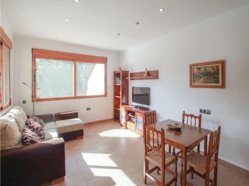 One-bedroom Holiday Home In Gebas