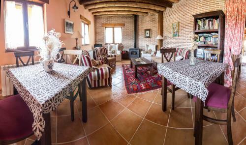 Bed & Breakfast El Capricho De Los Montes