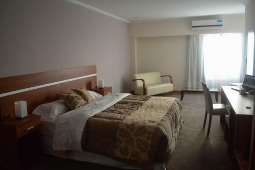 Hotel Col�n Center