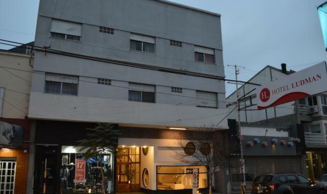 Hl Hotel