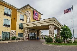 Hotel Comfort Suites Hudson I-94