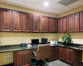 Hotel Comfort Suites - Tomball