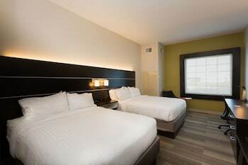 Holiday Inn Express Hotel & Suites Reading