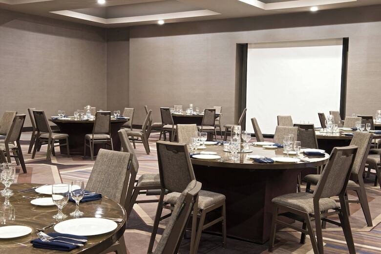 Sheraton Bucks County Hotel