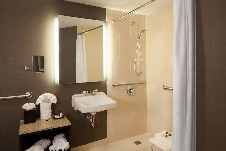 Sheraton Bucks County Hotel