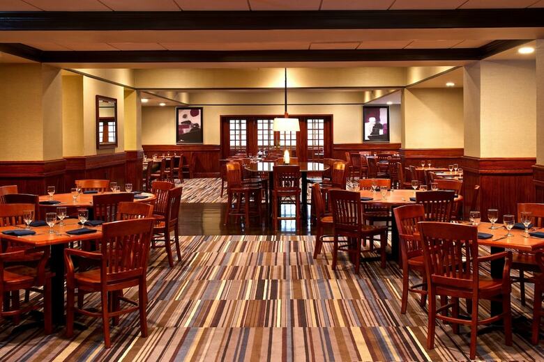 Sheraton Bucks County Hotel
