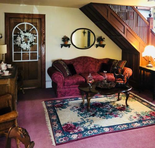 The Bella Ella Bed And Breakfast