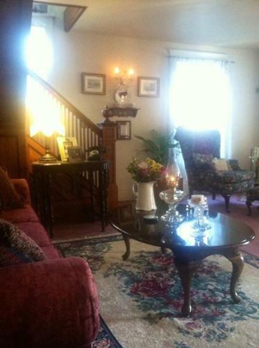 The Bella Ella Bed And Breakfast