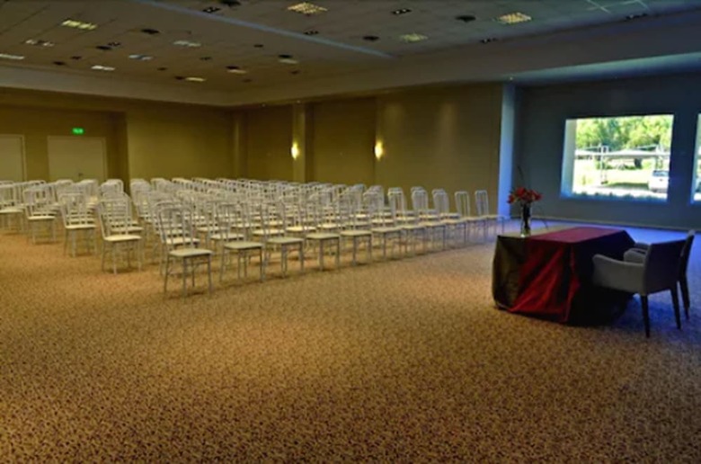 Howard Johnson Hotel Piedras Moras