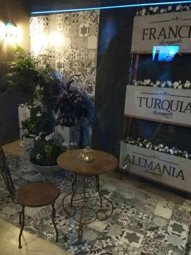 Los Inmigrantes Hotel Y Resto Bar