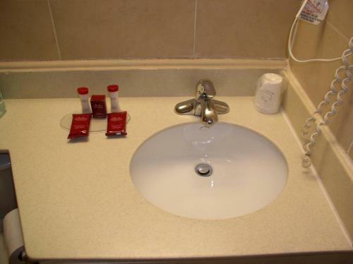 Hotel Ramada By Wyndham West Atlantic City