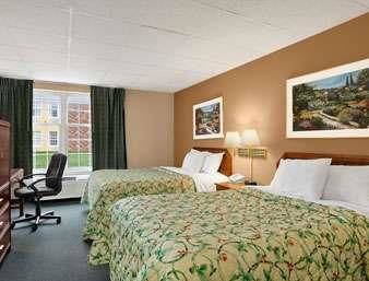 Hotel Days Inn Madisonville