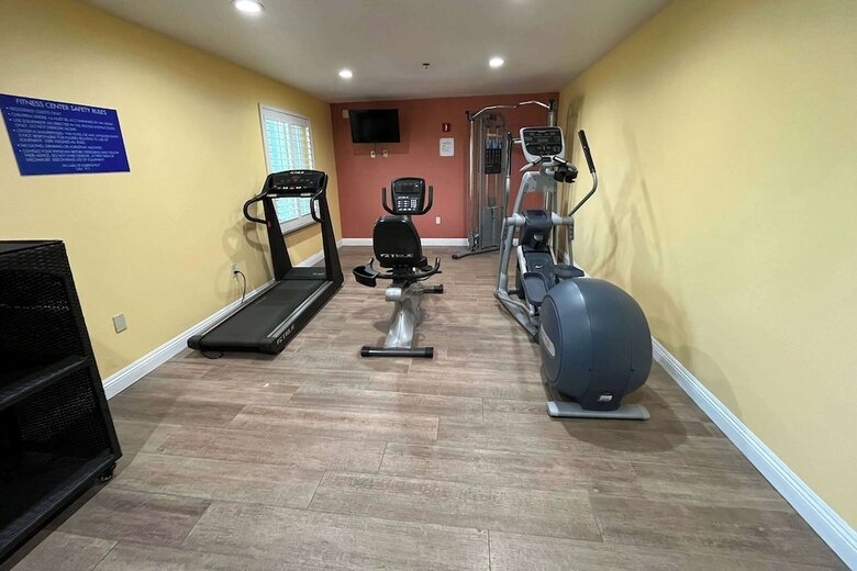 Hotel Baymont By Wyndham Manteca
