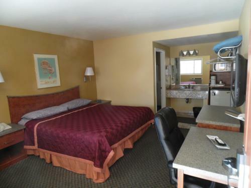 Trails Motel