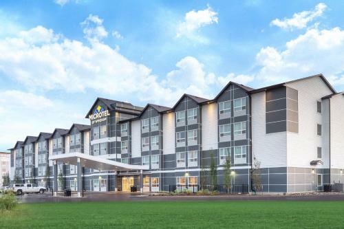 Hotel Microtel Inn & Suites By Wyndham Fort Mcmurray