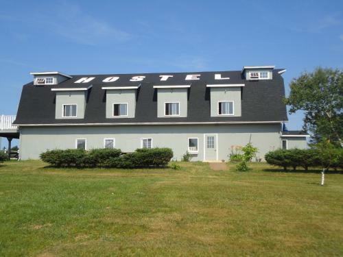 Brackley Beach Hostel