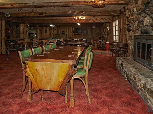 Likely Lodge