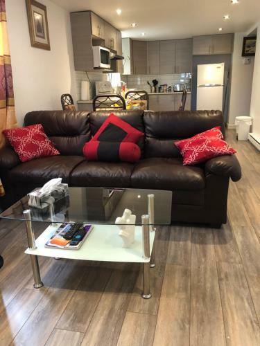Montreal Two Bedroom Apartment