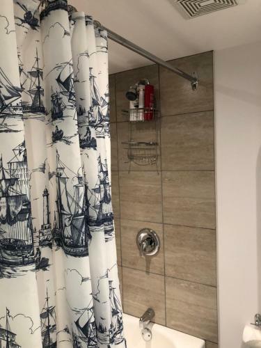 Montreal Two Bedroom Apartment