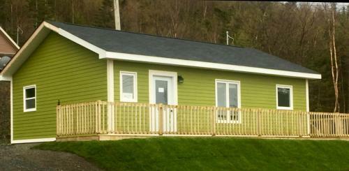 Bambury's Hillside Chalets